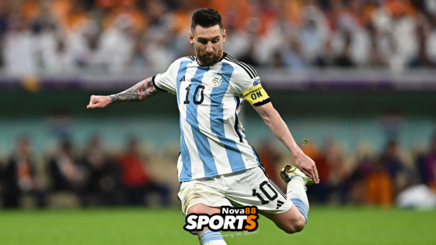 messi-nets-his-fastest-argentina-goal-in-2-0-win-over-australia